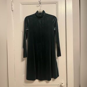 Lands' End  Green Velvet Long Sleeve Dress